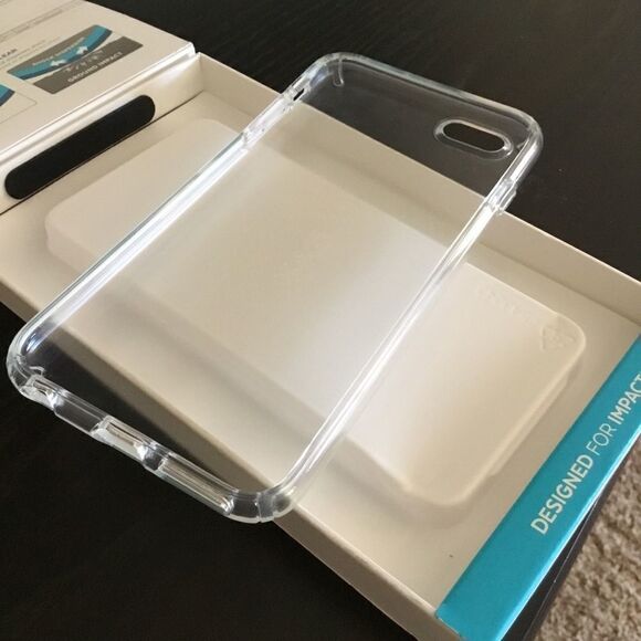 Speck Presidio Clear iPhone 6 Plus Case (G) - Picture 7 of 7